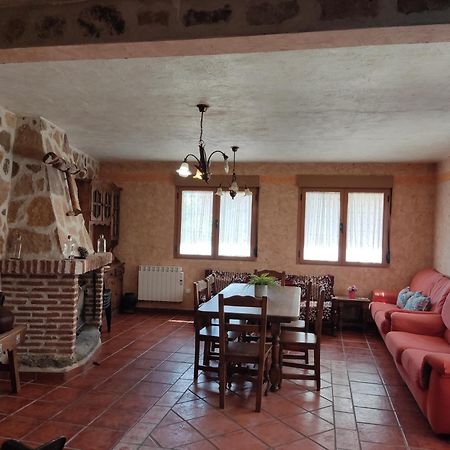 Casa Rural El Pajar نافالوينغا المظهر الخارجي الصورة