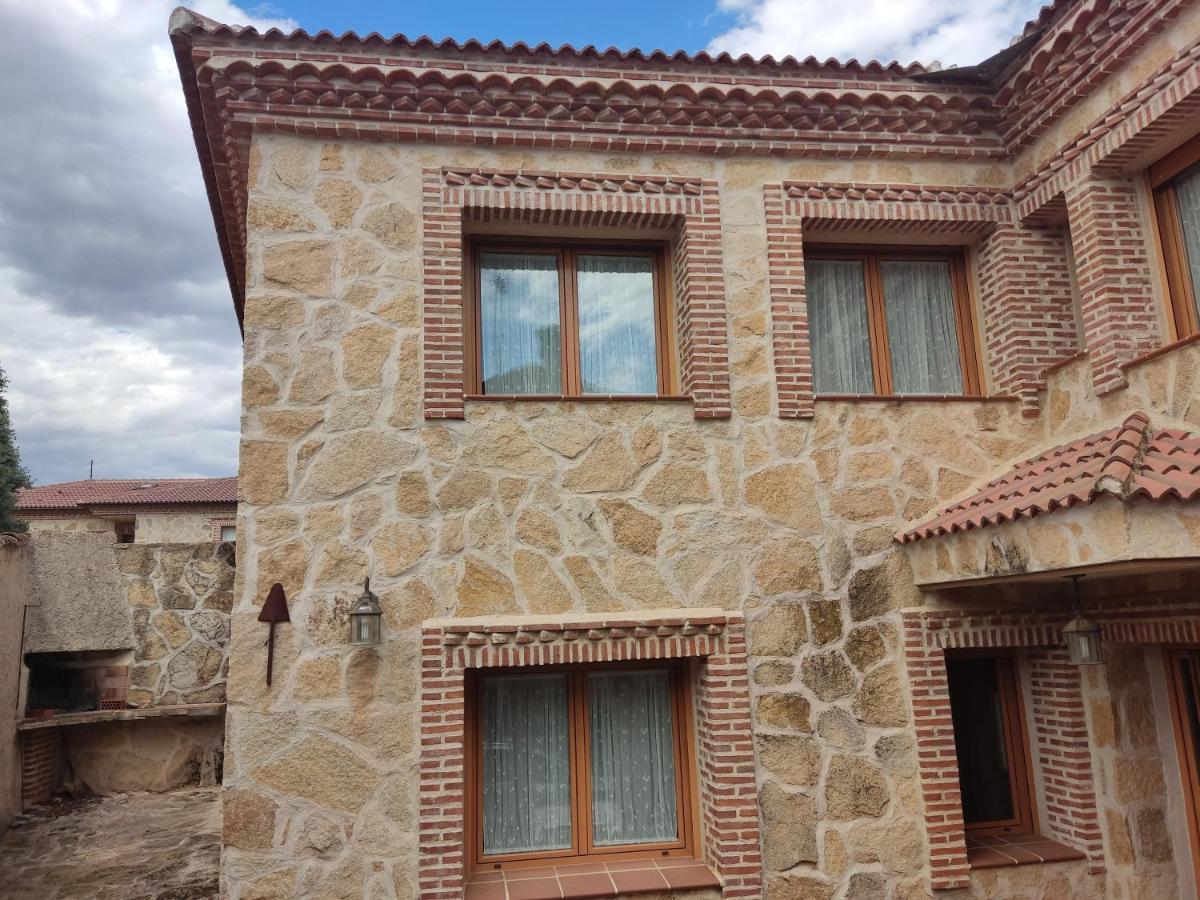 Casa Rural El Pajar نافالوينغا المظهر الخارجي الصورة