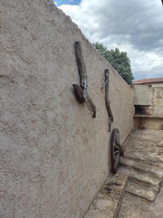 Casa Rural El Pajar نافالوينغا المظهر الخارجي الصورة